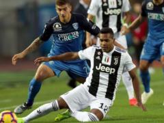 Manchester City is interested in Alex Sandro