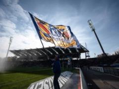  Lit  in full: in Germany, effectively said goodbye to the football arena