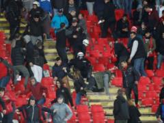 The match of “Liverpool” in the Champions League began with a massive fight in the stands