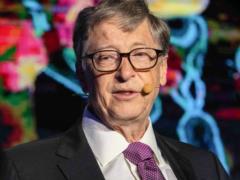 Bill Gates showed  toilet of the future 