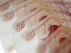 Удар по рублю: Минфин возвращается к закупке валюты