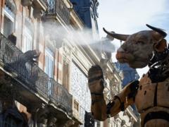 In the streets of Toulouse was a giant steampunk minotaur