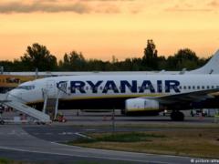 Во Франции конфисковала самолет Ryanair из-за спора по субсидиям
