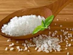 Experts uncovered when salt becomes dangerous