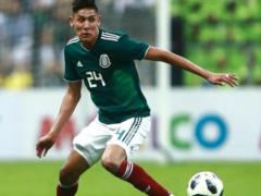 Mexican defender disappointed that he will not play against Messi
