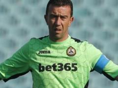 Bulgarian goalkeeper set an age record for European teams