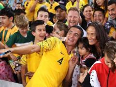 Cahill held a farewell match for Australia