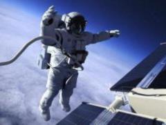 Летать в космос будут в скафандрах от кутюр
