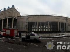 In the Dnieper,  mined  three stations and subways