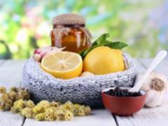 How to get rid of the consequences of a cold: folk recipes against cough and runny nose