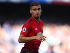 Chelsea, PSG and Arsenal are fighting for Manchester United midfielder