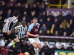 Burnley - Newcastle United 1: 2 Video goals and match review