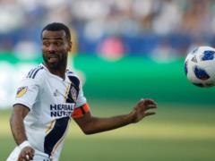 Ashley Cole is no longer teammate Ibrahimovic