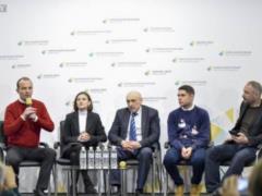 Виталий Устименко: Объединимся для защиты себя и своих друзей. Для начала заполним анкету