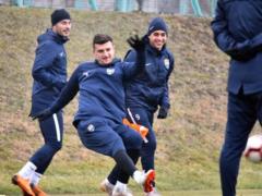 Фомин продолжает восстановление, Белый вернулся в общую группу накануне игры с Шахтером