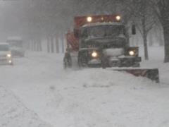 Из-за снегопада в Киев не будут пускать грузовики