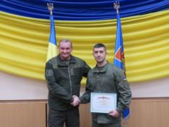В Нетешине гвардейцам вручили денежные сертификаты на покупку жилья