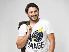 Ведущий Нового канала рассказал, почему не любит делать селфи в плавках