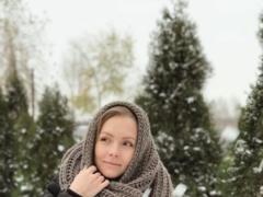 Забавная Астафьева показала, как впервые в жизни сделала  ангела  в снегу