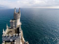 Украинцы вынуждены оплачивать потерю Крыма