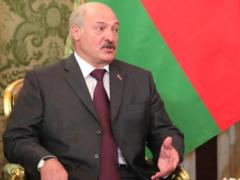 Лукашенко оправдался за неуместную шутку