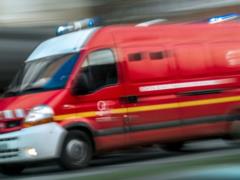 В Париже возле офиса газеты Le Parisien сгорели несколько автомобилей