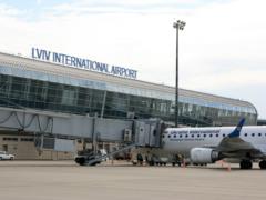 Во львовском аэропорту турецкий Боинг выкатился за ВПП