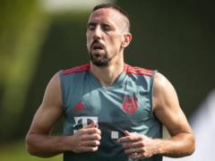 Рибери выбыл на две недели из-за травмы