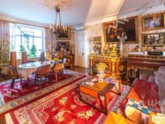 В Петербурге на продажу выставили квартиру Шостаковича