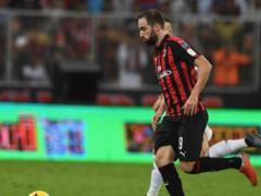 СМИ: Игуаин в ближайшее время отправится в Лондон