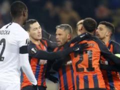 Шахтер  вдесятером добыл результативную ничью против  Айнтрахта  в Лиге Европы