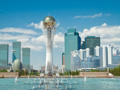 В Казахстане задержали и депортировали двух украинцев