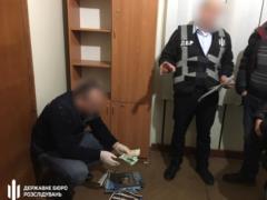В Запорожской области задержали на взятке военного комиссара