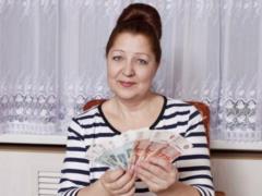 Выплаты пенсионерам и многодетным пересчитают