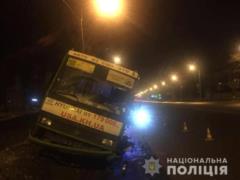 В Харькове полицейский спас пассажиров маршрутного автобуса от жуткого ДТП