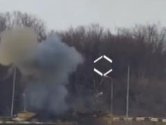 В Сеть выложено видео уничтожение вражеского ДЗОТа на Ясиноватской развязке