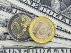 Доллар и евро резко обвалились