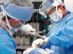 У 59-летнего жителя Дании в носу вырос зуб