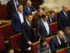 Депутаты предлагают дать людям право расторгать договора с управляющими компаниями