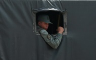 Сторону Мадуро покинули около 600 военных ? Гуайдо