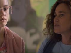 Вышел трейлер сериала о Джипси Бланшар, которая убила свою мать
