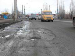 Прокуратура начала выяснять, почему в Харьковской области  дороги растаяли вместе со снегом 
