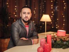 MONATIK рассказал о знакомстве с женой и как принимал роды у возлюбленной
