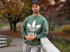 Форвард  Динамо  продолжает восстановление после травмы и гуляет по Киеву