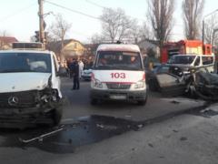 Суд арестовал мужчину, который бил раненых нацгвардейцев в Одессе