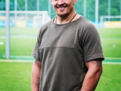 Жонглер-велосипедист. Усик креативно анонсировал бой с Такамом