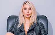 Светлана Лобода показала пикантные селфи