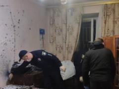 В Киеве мужчина принес в дом гранату и взорвал ее: двое погибших