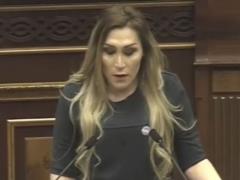 В Армении трансгендеру угрожают смертью после выступления в парламенте