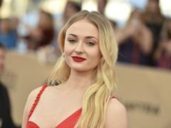 Санса Старк из  Игры престолов  вышла замуж в наряде украинского бренда